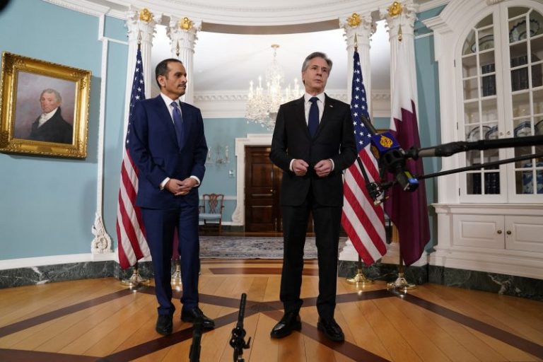 Pressure Mounts on Qatar: Evict Hamas or Risk Israeli Hostage Deal