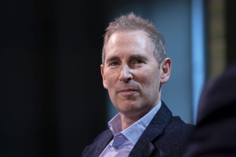 Amazon CEO Demands Full-Time Return to Office for Workers