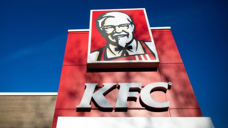 Yum Brands in Hot Water: KFC and Pizza Hut Report Sales Slump Below Expectations!